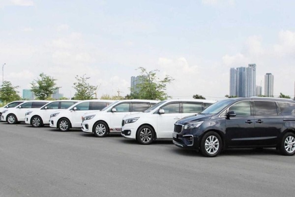 Hue Car Rentals: Convenient Travel Around Imperial City