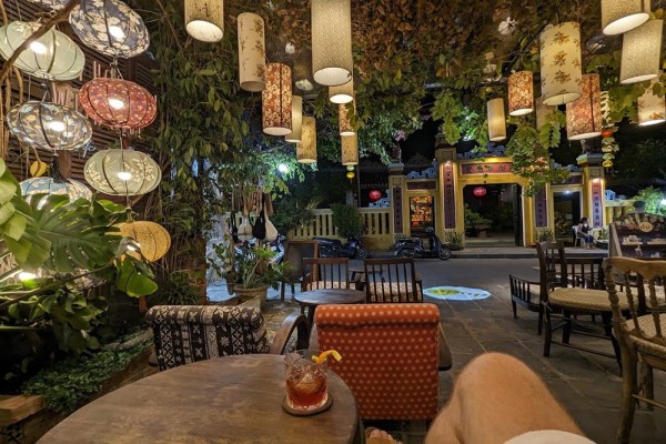 Top Coffee Shops in Hoi An: Unique Atmospheres & Great Brews