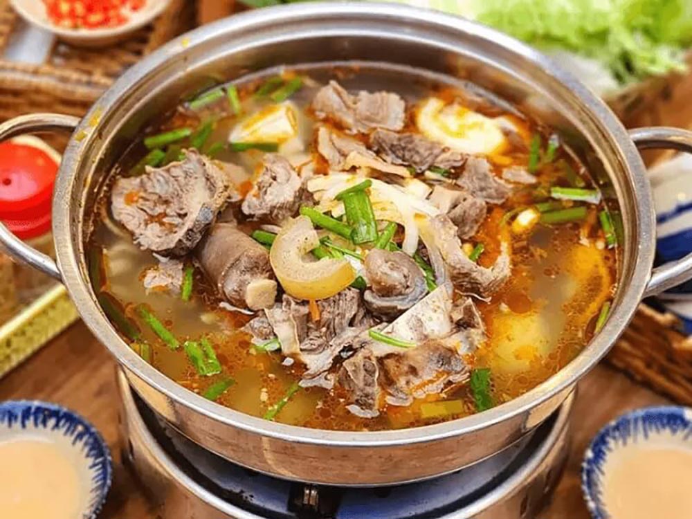 Lẩu Bò (Beef Hotpot)