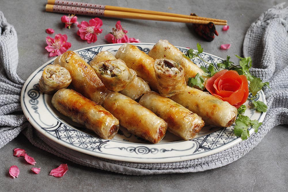 Chả Giò (Spring Rolls)