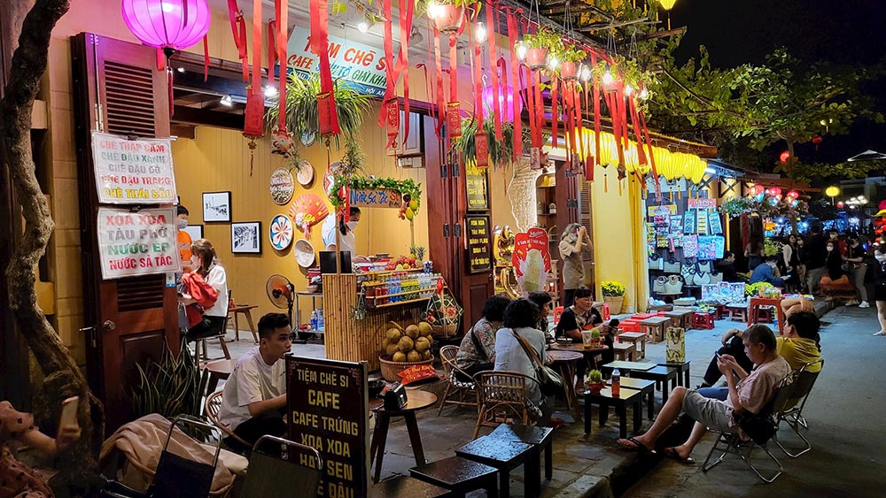 Exploring Hoi An’s Night Market Delights